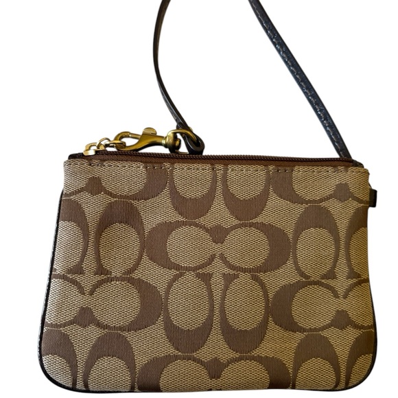 Coach Signature Small Wristlet Khaki F49174 with mini hangtag. - Picture 2 of 6